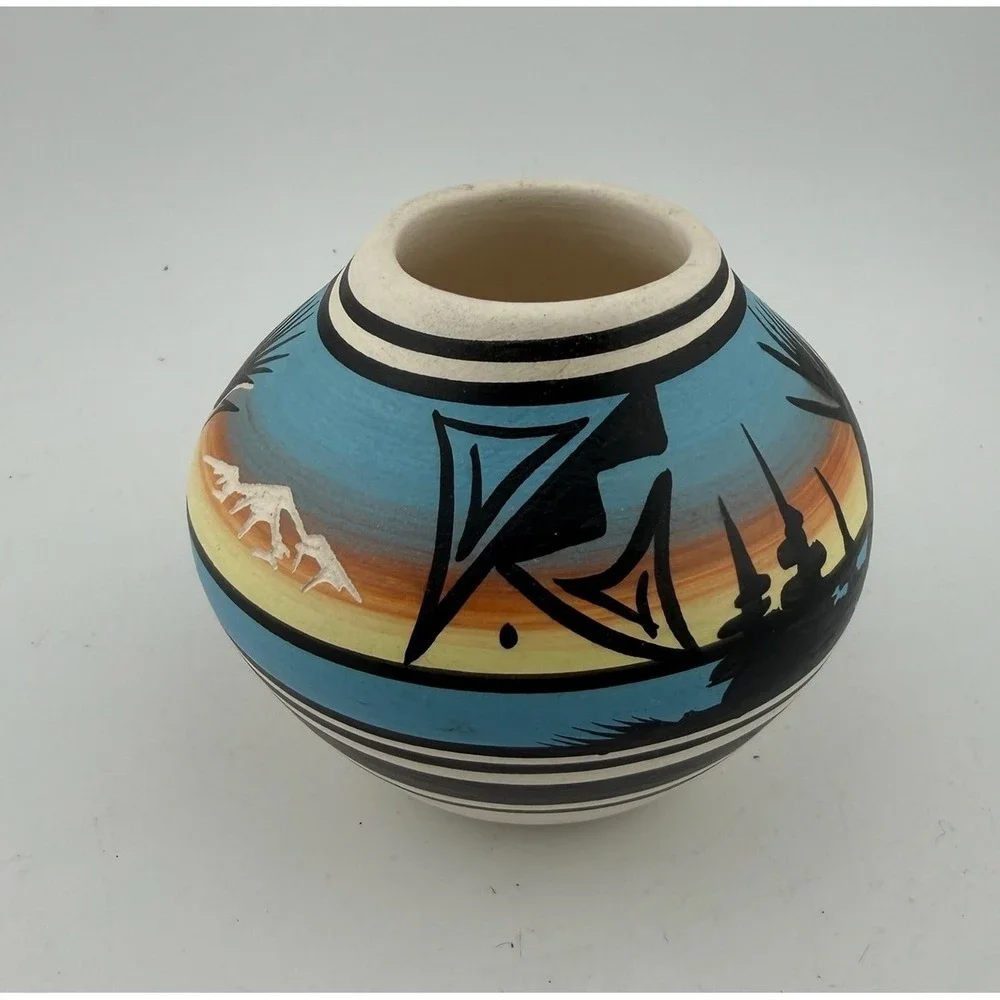 Southwestern Style Ceramic Pot Hand Painted Desert Scene‎ Bird Motif Signed